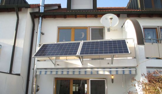 kleine solaranlage für die steckdose balkon