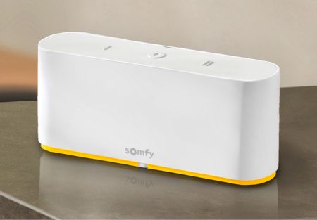 Box zur smarten Steuerung: Smart-Home-Zentrale TaHoma Switch