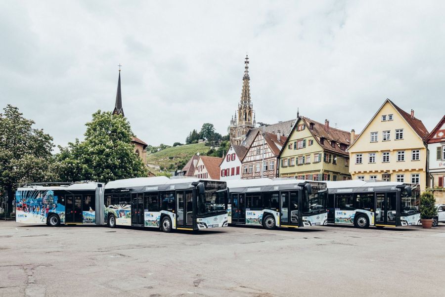Hybridbusse in der Esslinger Innenstadt